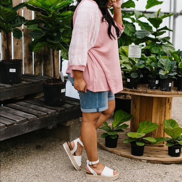 Waffle Knit & Camo Top - Picture 7 of 8